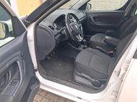 Gebraucht Skoda Roomster 69 PS (50 kW) 2014 Weiß Van / Kleinbus