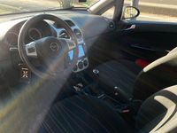 Gebraucht Opel Corsa 90 PS (66 kW) 2010 Schwarz Kleinwagen