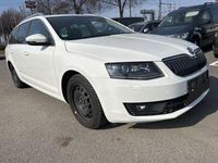 Gebraucht Skoda Octavia Elegance 180 PS (132 kW) 2014 Weiß Kleinwagen