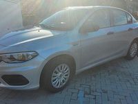 Gebraucht Fiat Tipo Easy 95 PS (69 kW) 2016 Silber Limousine