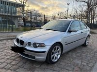 Gebraucht BMW 316 116 PS (85 kW) 2002 Silber Limousine