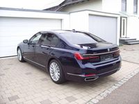 Gebraucht BMW 750 Performance 530 PS (389 kW) 2019 Blau Limousine