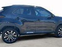 Gebraucht Toyota Yaris Cross 131 PS (96 kW) 2025 Schwarz SUV