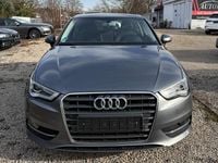 Gebraucht Audi A3 Attraction 125 PS (91 kW) 2016 Monsungrau metallic Kleinwagen