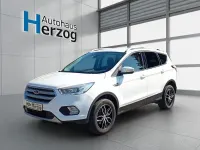 Gebraucht Ford Kuga Cool & Connect 150 PS (110 kW) 2017 Frostweiß SUV