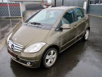 Gebraucht Mercedes A180 Avantgarde 109 PS (80 kW) 2010 Braun Kleinwagen