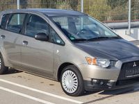 Gebraucht Mitsubishi Colt Inform 75 PS (55 kW) 2009 Gold Kleinwagen