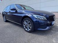 Gebraucht Mercedes C200 184 PS (135 kW) 2016 Blau Kombi