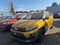 Neu Dacia Sandero Expression 67 PS (49 kW) 2026 Amber yellow Kleinwagen