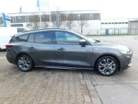 Neu Ford Focus ST-Line X 116 PS (85 kW) 2026 Grau Limousine