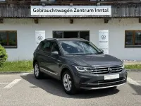 Używany VW Tiguan Elegance 150 KM (110 kW) 2022 Szary SUV