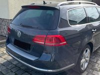 Gebraucht VW Passat 170 PS (125 kW) 2012 Grau Kombi