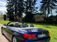 Gebraucht BMW 320 Cabriolet Exclusive 170 PS (125 kW) 2011 Blau Cabrio
