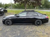 Gebraucht Mercedes E200 AMG 204 PS (150 kW) 2024 Schwarz Limousine