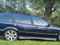 Gebraucht BMW 320 Basis 150 PS (110 kW) 1998 Blau Kombi