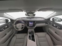 Gebraucht Volvo V60 CC Ultimate 197 PS (144 kW) 2024 Blau Kombi