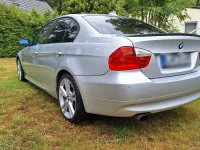 Gebraucht BMW 318 129 PS (94 kW) 2007 Silber Limousine
