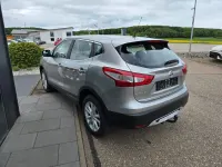 Gebraucht Nissan Qashqai Acenta 131 PS (96 kW) 2016 Silber SUV