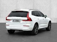 Gebraucht Volvo XC60 Core 197 PS (144 kW) 2024 Crystal white (metallic) SUV
