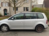 Gebraucht VW Touran 140 PS (102 kW) 2010 Silber Van / Kleinbus