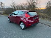 Gebraucht Ford Fiesta 82 PS (60 kW) 2010 Rot Kleinwagen