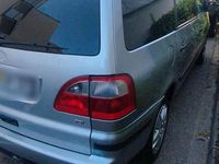 Second-hand Ford Galaxy 116 CP (85 kW) 2005 Argintiu Monovolum