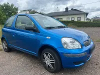 Gebraucht Toyota Yaris 64 PS (47 kW) 2003 Blau Kleinwagen