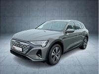 Gebraucht Audi Q8 e-tron Advanced 250 kW (340 PS) 2024 Grau (chronosgrau) SUV