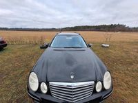 Second-hand Mercedes E220 170 CP (125 kW) 2008 Negru Break