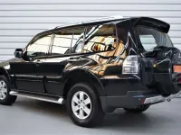 Gebraucht Mitsubishi Pajero Instyle 250 PS (183 kW) 2008 Schwarz SUV