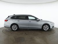 Gebraucht Skoda Superb 150 PS (110 kW) 2025 Silber Kombi