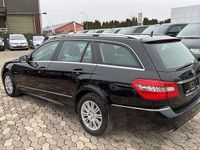 Gebraucht Mercedes E200 184 PS (135 kW) 2010 Schwarz Kombi