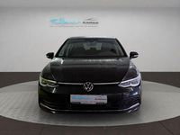 Gebraucht VW Golf VIII Style 150 PS (110 kW) 2023 Deep black perleffekt (schwarz), perleffekt Limousine