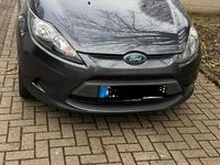 Gebraucht Ford Fiesta 60 PS (44 kW) 2009 Grau Kleinwagen