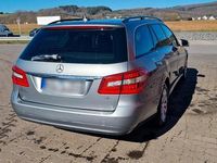 Gebraucht Mercedes E200 136 PS (100 kW) 2012 Grau Kombi