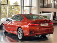Gebraucht BMW 330e Sport Line 252 PS (185 kW) 2021 Orange Limousine