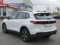 Gebraucht VW Tiguan Goal 150 PS (110 kW) 2024 Weiß SUV