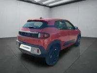 Gebraucht Dacia Spring 47 kW (65 PS) 2025 Rot Kleinwagen