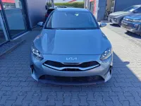 Neu Kia Ceed 140 PS (102 kW) 2026 Grau Kleinwagen