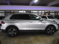 Gebraucht VW Tiguan Elegance 200 PS (147 kW) 2023 Silber SUV