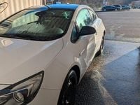 Gebraucht Opel Astra GTC S 136 PS (100 kW) 2016 Weiß Limousine