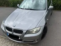 Gebraucht BMW 325 204 PS (150 kW) 2010 Grau Limousine