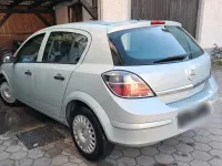 Gebraucht Opel Astra 90 PS (66 kW) 2009 Silber Kleinwagen