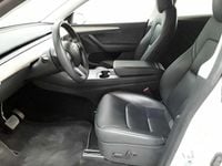 Gebraucht Tesla Model Y 378 kW (514 PS) 2023 Pearl white multicoat SUV