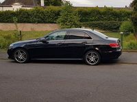 Gebraucht Mercedes E350 AMG line 258 PS (189 kW) 2014 Schwarz Limousine