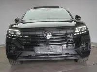 Gebraucht VW Touareg R 462 PS (339 kW) 2023 Grenadilla black SUV