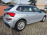 Gebraucht Skoda Kamiq Selection 95 PS (69 kW) 2025 Silber SUV