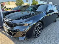 Gebraucht BMW 520 M Sport 197 PS (144 kW) 2025 Schwarz Kombi
