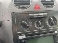 Gebraucht VW Caddy 75 PS (55 kW) 2006 Weiß Van / Kleinbus