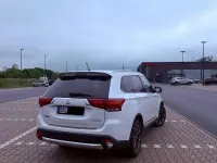 Używany Mitsubishi Outlander 150 KM (110 kW) 2017 Biały SUV